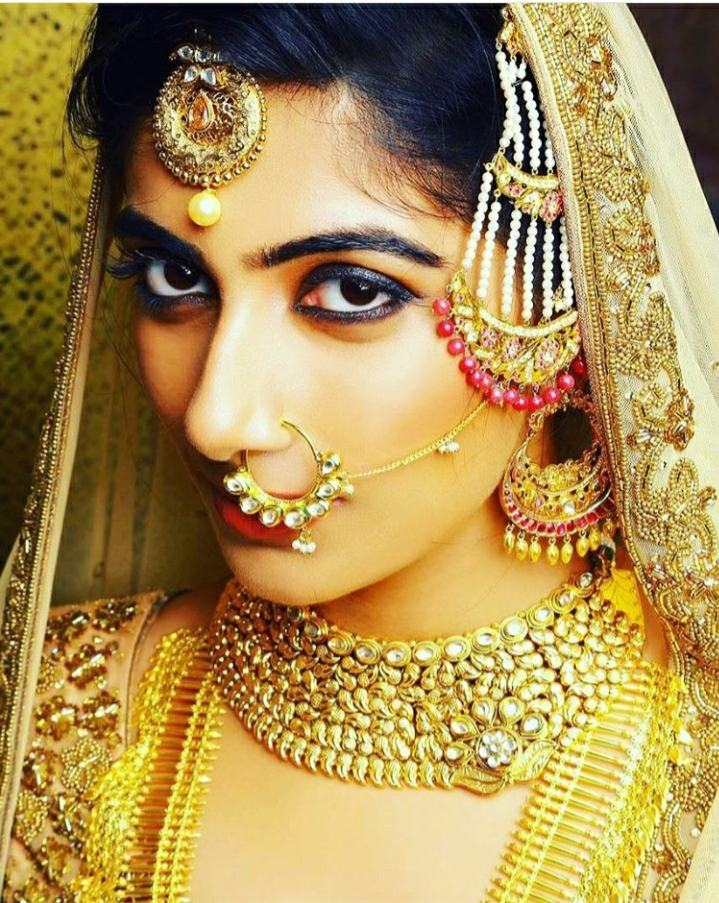 BETTER HALF - Makeup Studio & Beauty Saloon